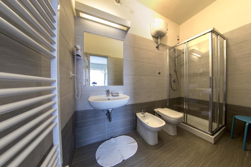 Foto bagno Hotel Lukas Viareggio