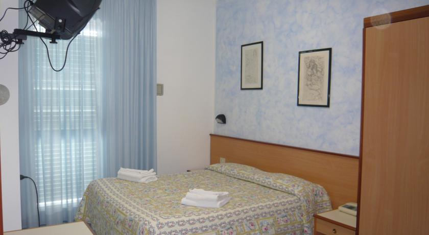 Foto camera Hotel Sogno Viareggio