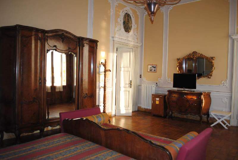 Foto camera Hotel Villa Tina Viareggio