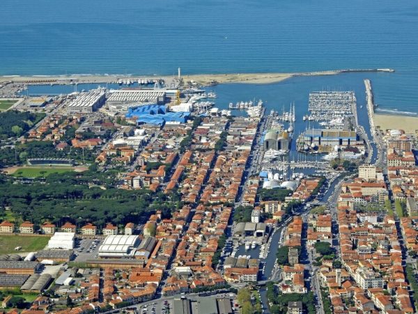 Foto Darsena Viareggio