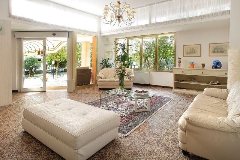 Foto hall Hotel Arianna