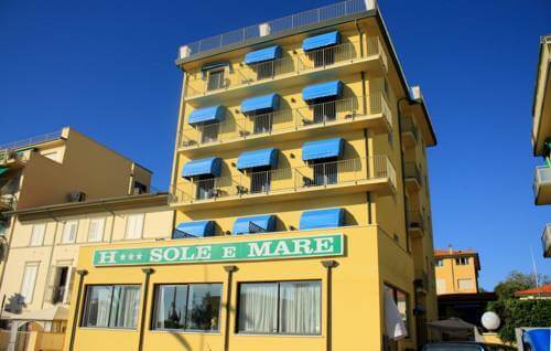 hotel a lido di camaiore con noleggio biciclette