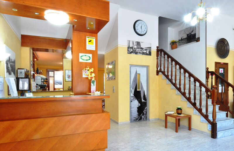 Foto reception Hotel Derna
