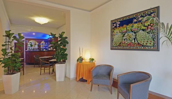 Foto salotto hotel Firenze Viareggio
