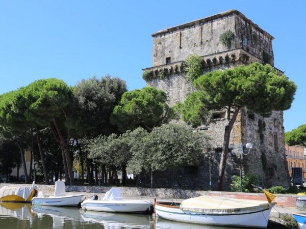 foto torre matilde viareggio