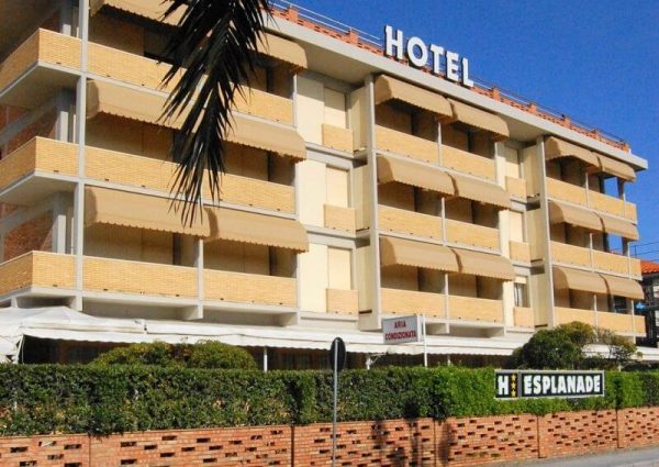 Foto Hotel Esplanade Marina di Pietrasanta