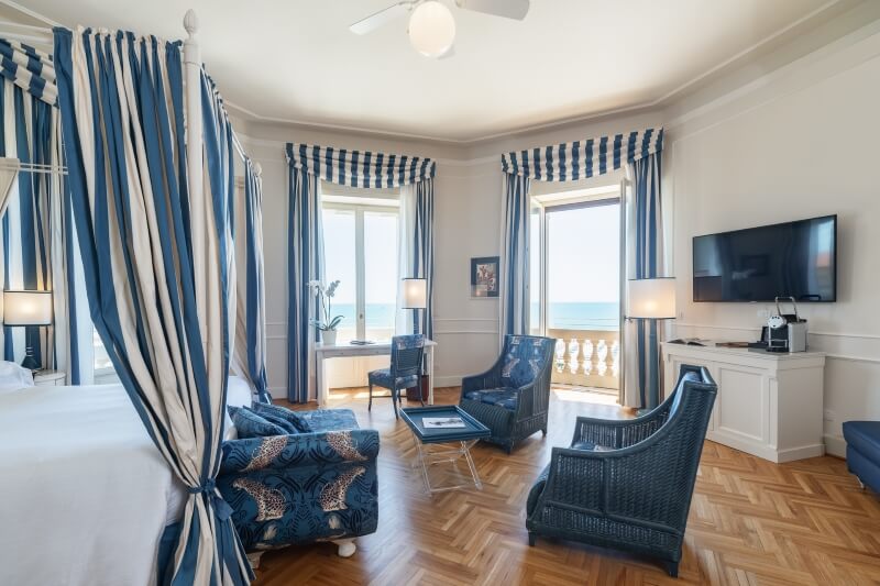 Interni Camera Grand Hotel Principe di Piemonte Viareggio 5 Stelle