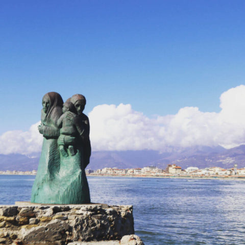 Monumento Attesa Inaco Biancalana Viareggio