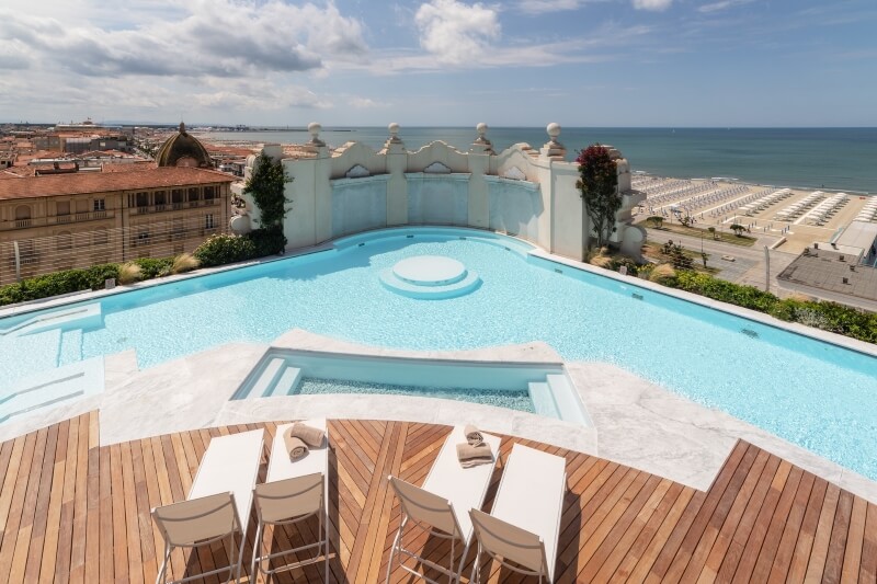 Piscina Grand Hotel Principe di Piemonte Viareggio 5 Stelle