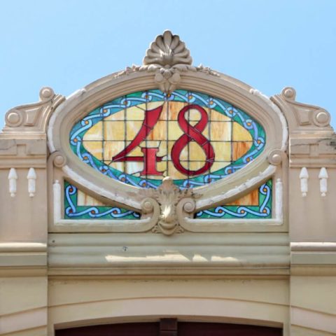 Dettaglio insegna Emporio Duilio 48 Viareggio