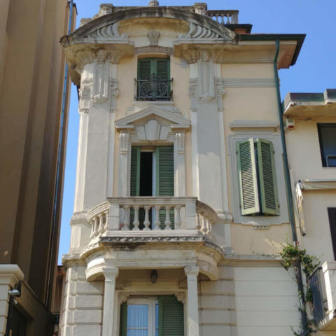 Villino Il Guscio a Viareggio