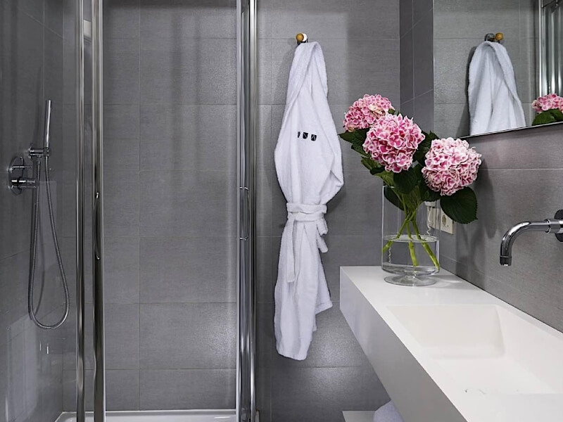 Foto bagno Una hotel Forte dei Marmi