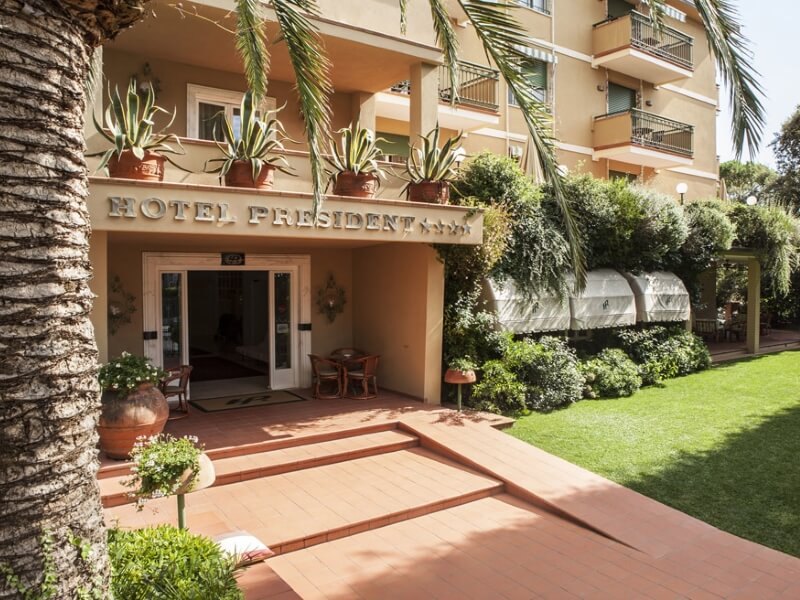 Foto ingresso hotel President Forte dei Marmi