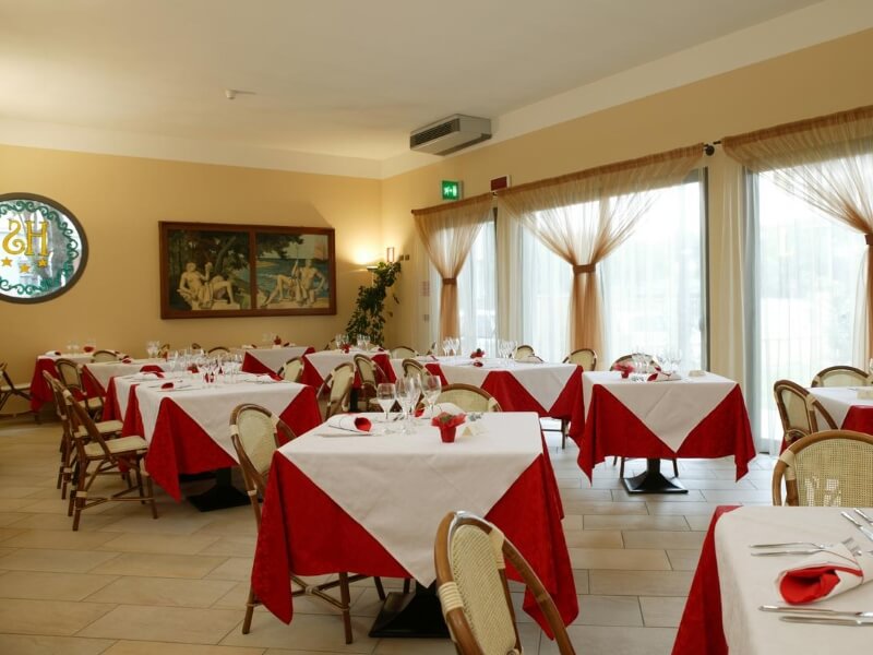 Foto ristorante hotel Spinelli Viareggio