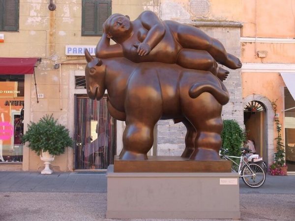 Foto Statua Botero Pietrasanta