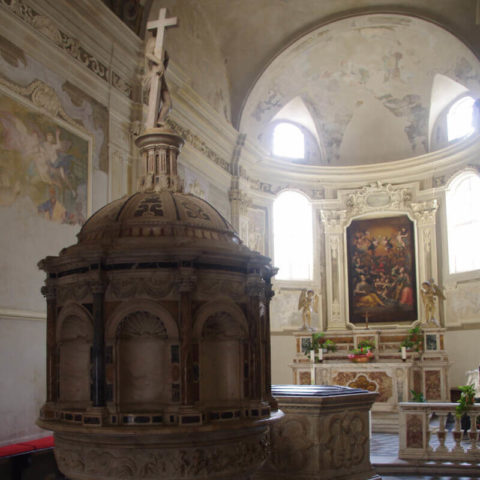 Pietrasanta Battistero